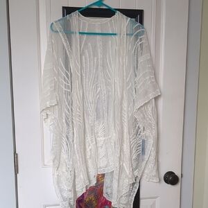 Cupshe White Lace Beach Cover-Up